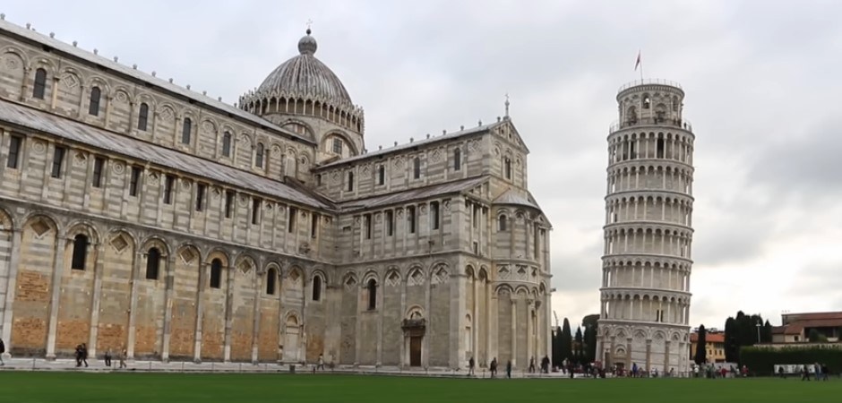 Torre de Pisa arquitectura